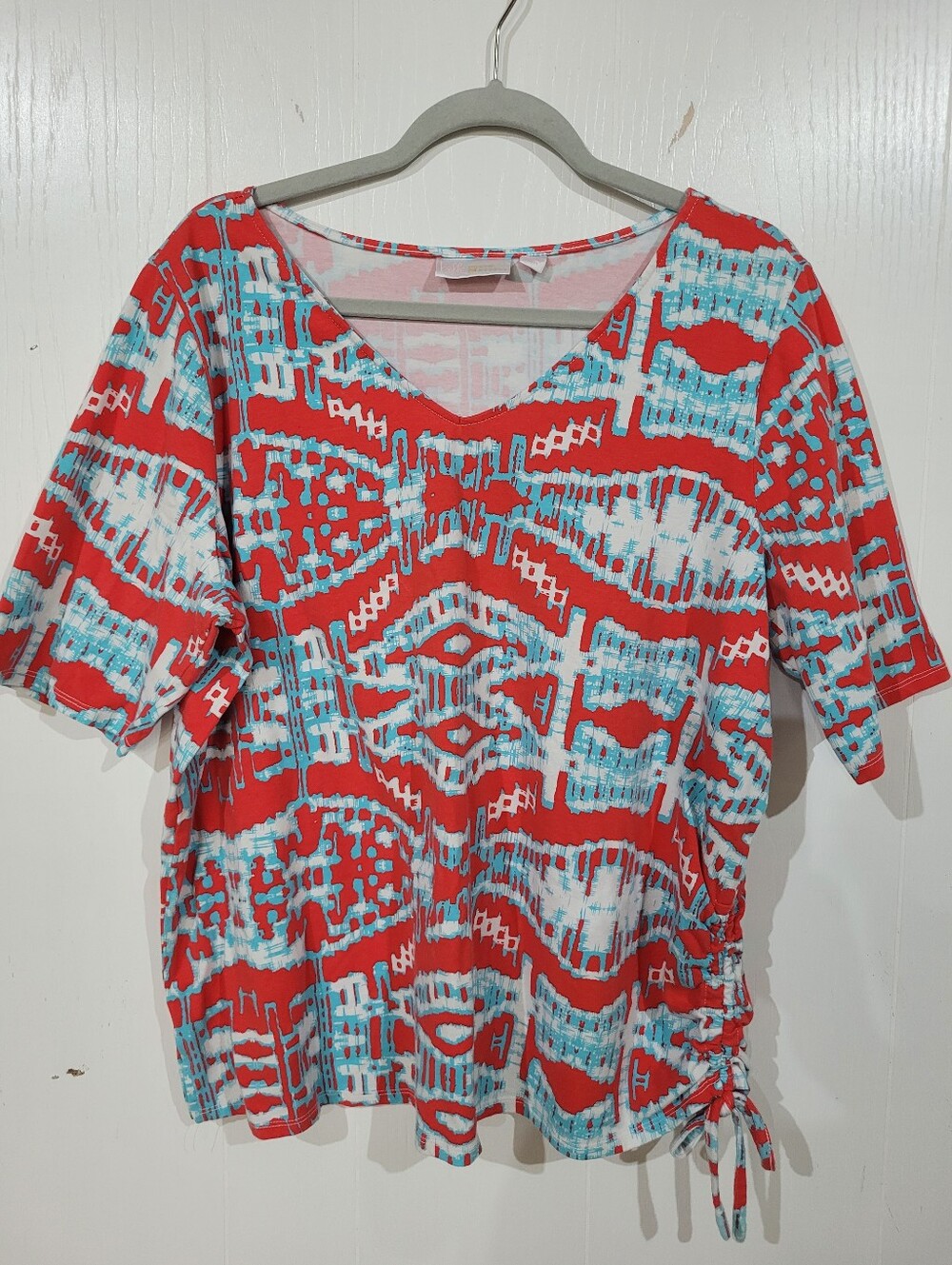 Belle By Kim Gravel Women's Coral & Turquoise Patterned V-Neck S/S Top Sz XL